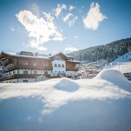 Alpines Gourmet Hotel Montanara Флахау Екстер'єр фото