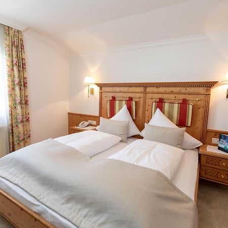 Alpines Gourmet Hotel Montanara Флахау Екстер'єр фото
