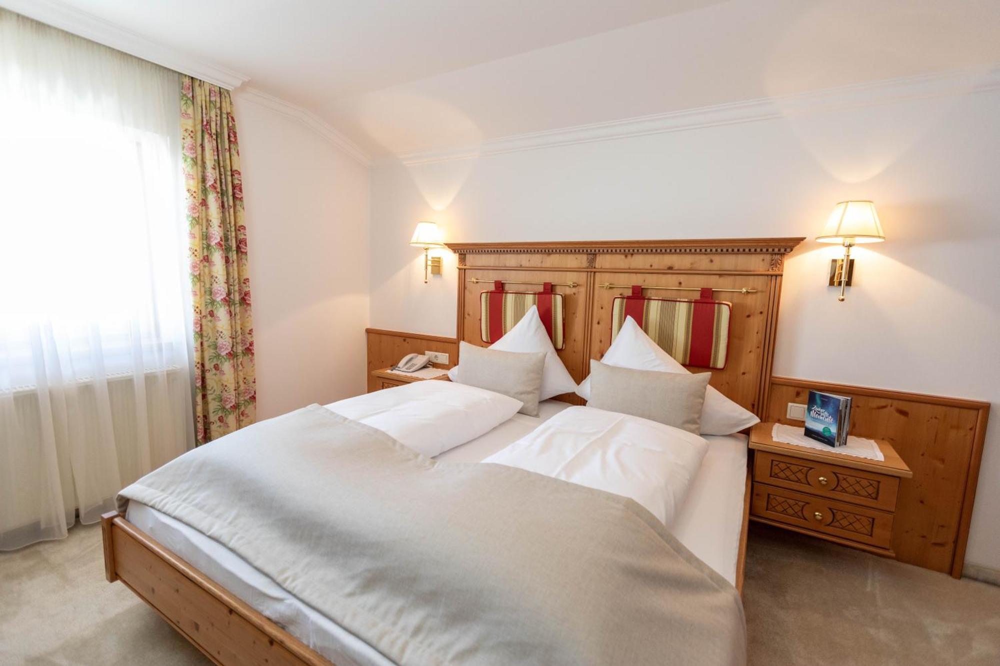 Alpines Gourmet Hotel Montanara Флахау Екстер'єр фото
